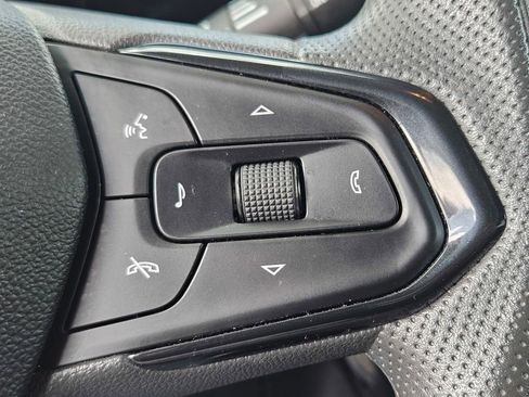 Used 2025 Chevrolet TrailBlazer LT FWD image 26