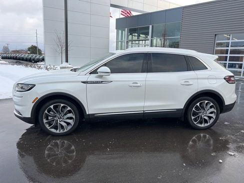 Used 2023 Lincoln Nautilus Reserve image 8