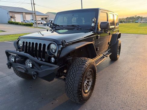 Used 2016 Jeep Wrangler Unlimited Sport w/ Trailer Tow Group AWD/4WD image 12