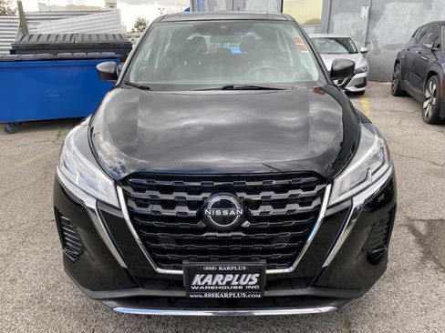 Used 2024 Nissan Kicks S FWD image 3