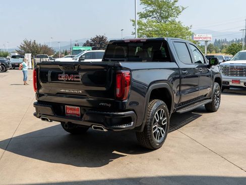 Used 2023 GMC Sierra 1500 AT4 w/ AT4 Premium Package AWD/4WD image 7