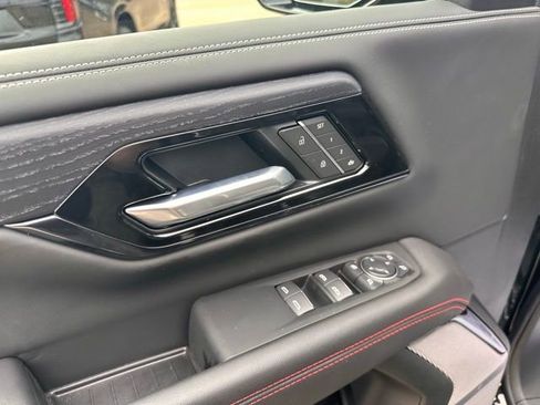 New 2026 GMC Yukon AT4 Ultimate image 5