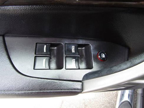 Used 2010 Acura MDX w/ Technology Package AWD/4WD image 16