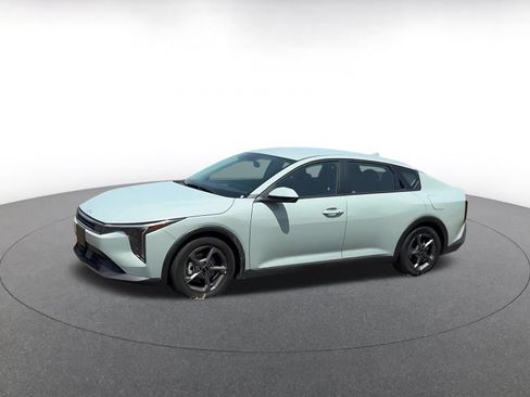 Used 2026 Kia K4 FWD image 7
