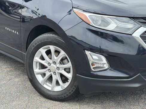 Used 2020 Chevrolet Equinox LS FWD image 3