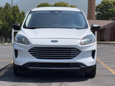 Used 2022 Ford Escape SE FWD image 8