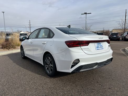 Used 2023 Kia Forte LXS w/ LXS Technology Package image 11