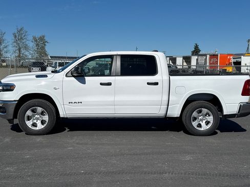 New 2026 RAM 1500 4x4 Crew Cab image 6