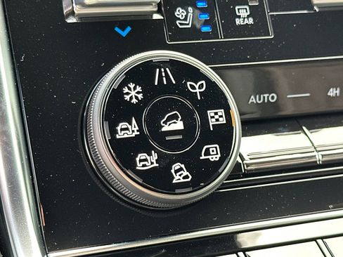 New 2026 Nissan Armada Platinum Reserve AWD/4WD image 36