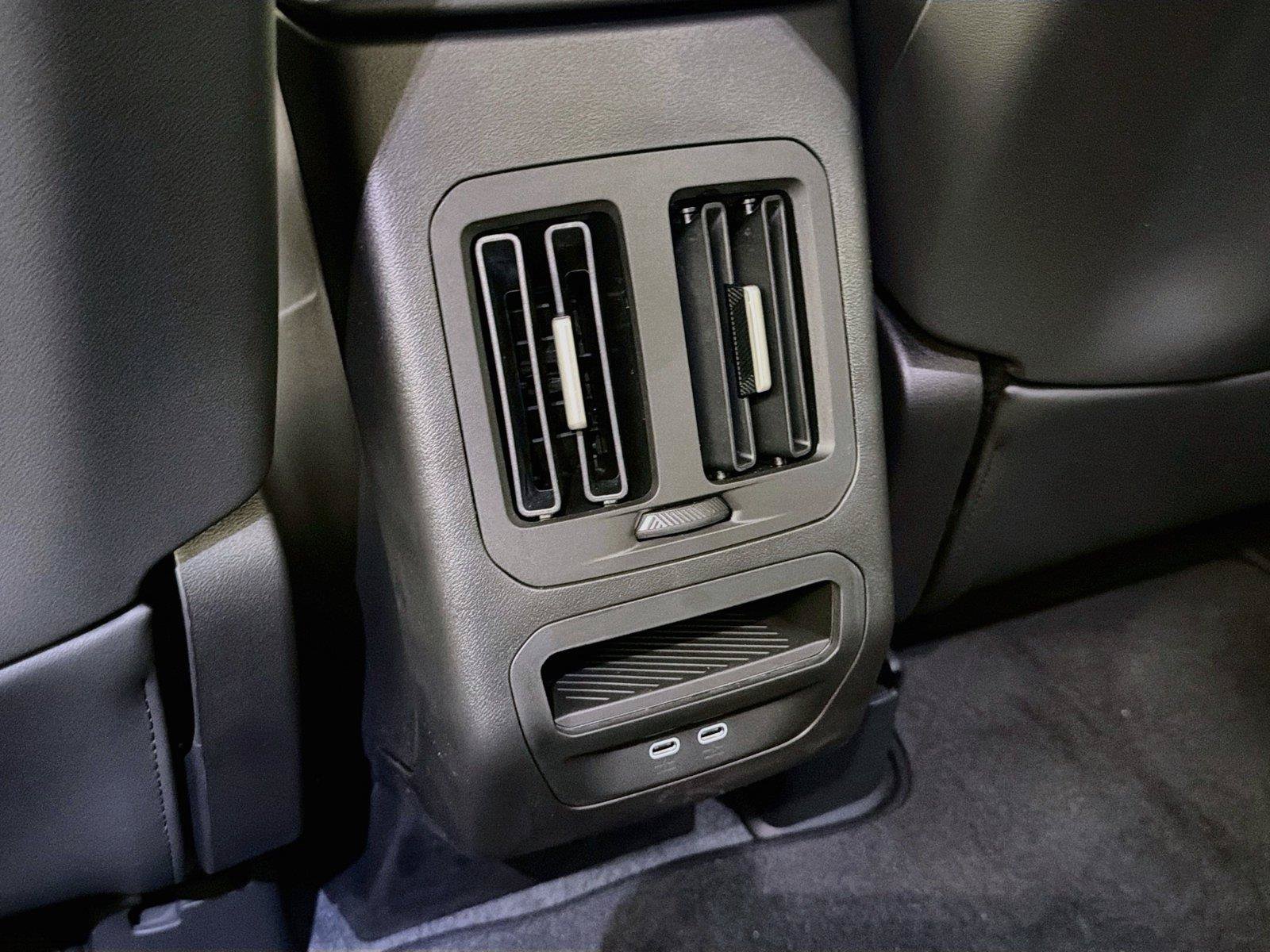 New 2027 BMW iX3 50 xDrive AWD/4WD image 24