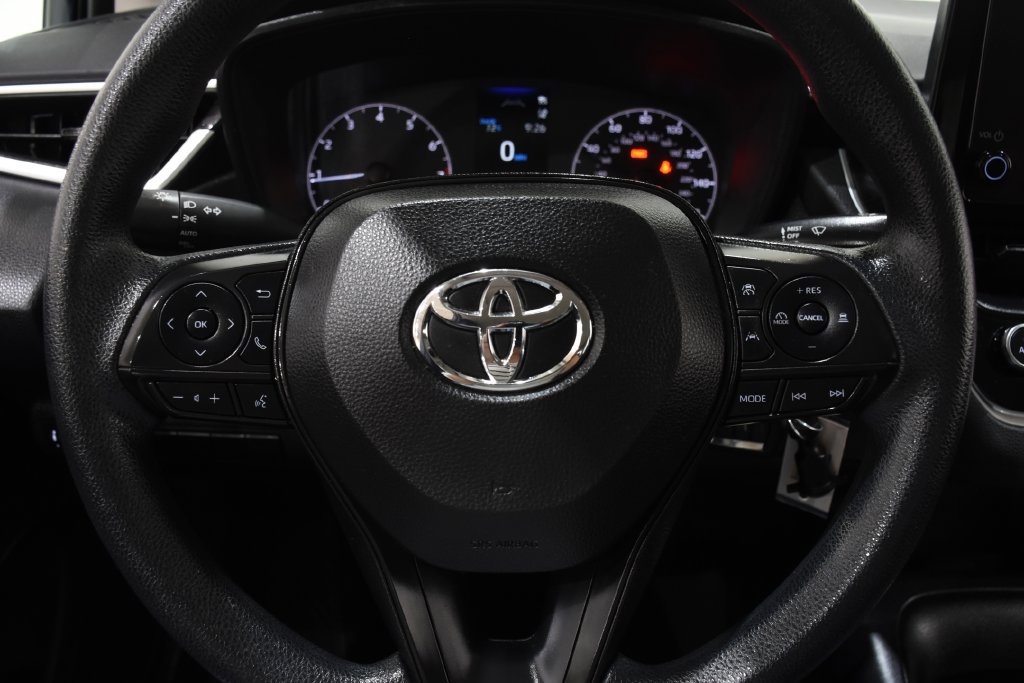Used 2024 Toyota Corolla LE FWD image 13
