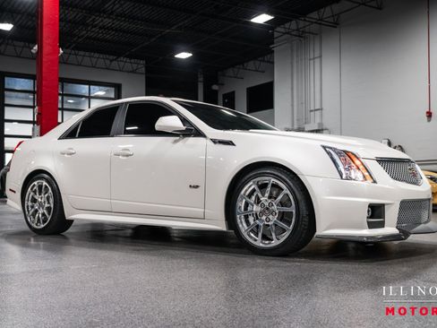 Used 2011 Cadillac CTS V w/ Wood Trim Package RWD image 7
