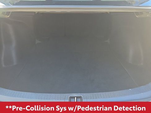 Used 2024 Toyota Corolla LE image 12