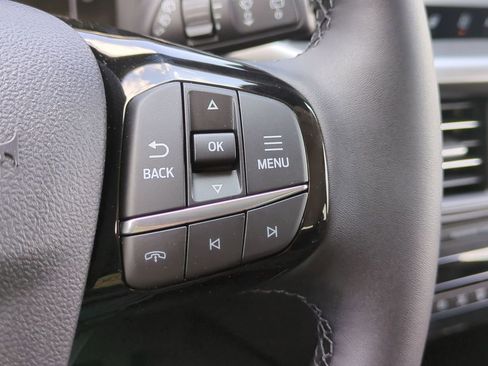 New 2025 Ford Escape SE image 21