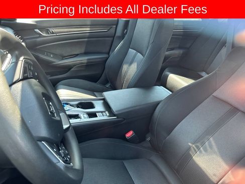 Used 2019 Honda Accord EX image 6