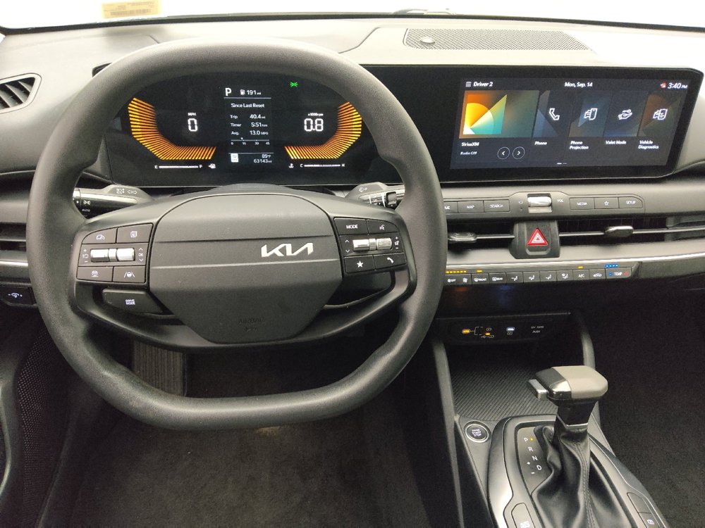 Used 2025 Kia K4 FWD image 22