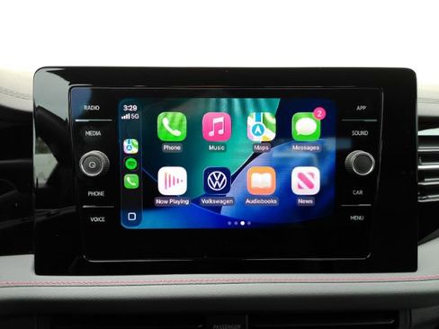 Used 2025 Volkswagen Jetta GLI Autobahn image 39