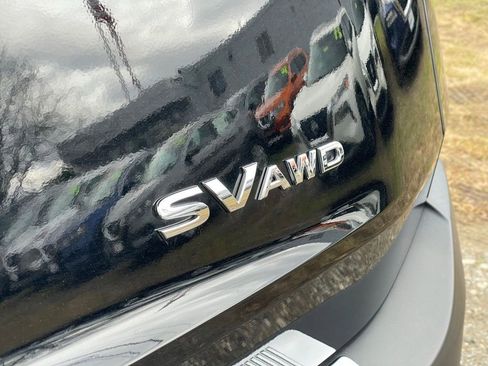 Certified 2022 Nissan Rogue SV w/ SV Premium Package image 28