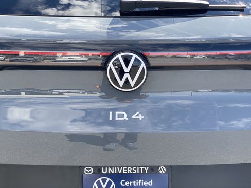 Certified 2024 Volkswagen ID.4 2WD image 25
