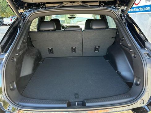 New 2026 Chevrolet Equinox EV LT image 19