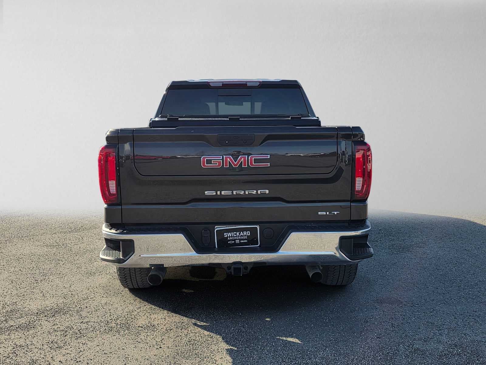 Certified 2021 GMC Sierra 1500 SLT w/ SLT Premium Package AWD/4WD image 4