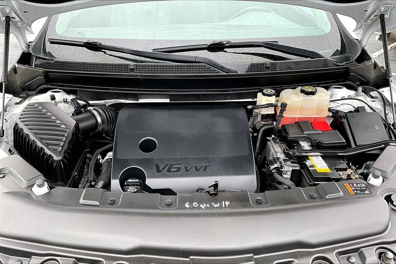 Used 2021 Buick Enclave Essence w/ Sound and Sites Package AWD/4WD image 10