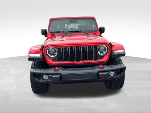 Used 2025 Jeep Gladiator Rubicon image 8