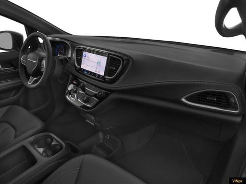 New 2026 Chrysler Pacifica Select image 5
