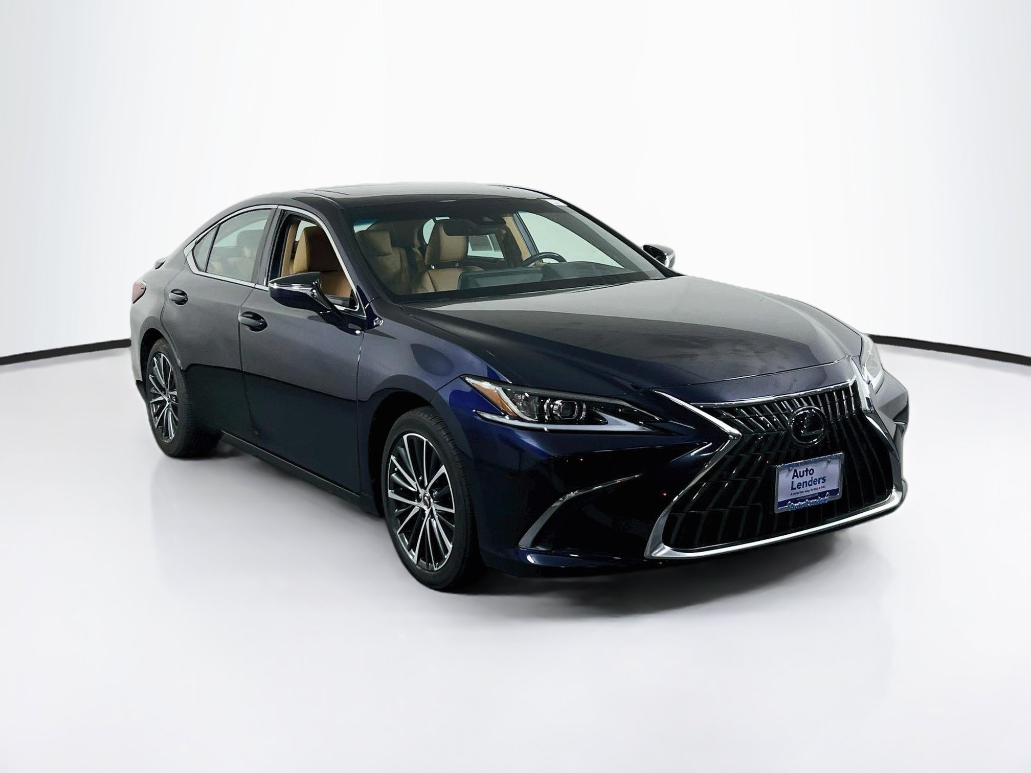 Used 2024 Lexus ES 350 w/ Premium Package FWD image 3