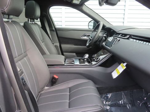 Used 2023 Land Rover Range Rover Velar R-Dynamic S AWD/4WD image 3