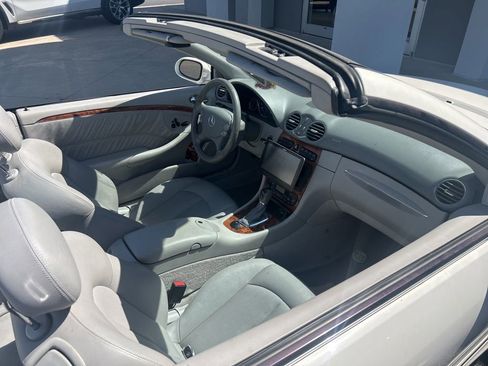 Used 2004 Mercedes-Benz CLK 500 Cabriolet image 5