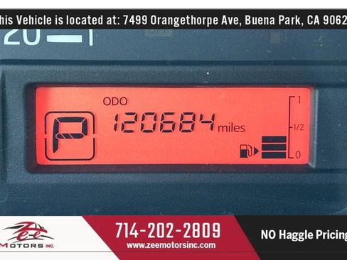 Used 2017 Nissan NV200 S image 25