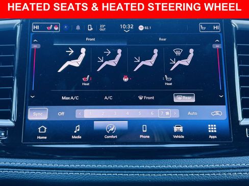 Used 2024 Chrysler Pacifica Touring-L image 5