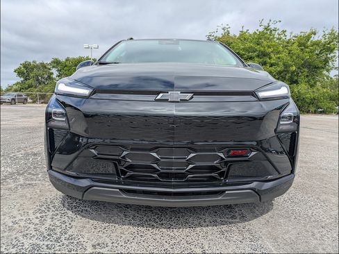 New 2027 Chevrolet Bolt RS FWD image 9