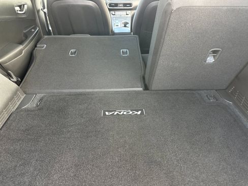 Used 2023 Hyundai Kona SE w/ Cargo Package FWD image 15