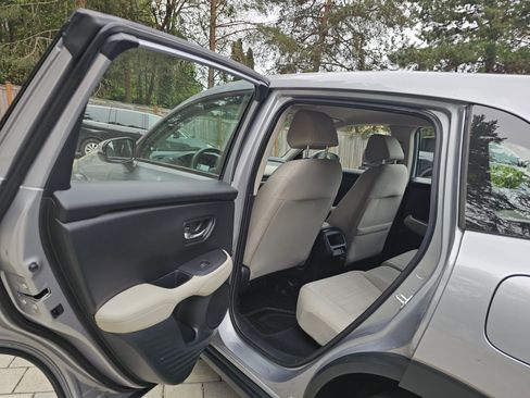 Used 2023 Honda HR-V LX image 15