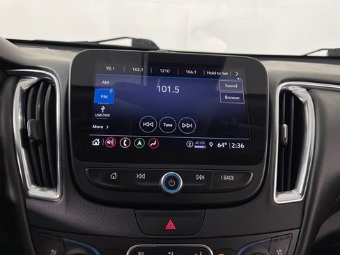 Used 2022 Chevrolet Malibu Premier FWD image 22