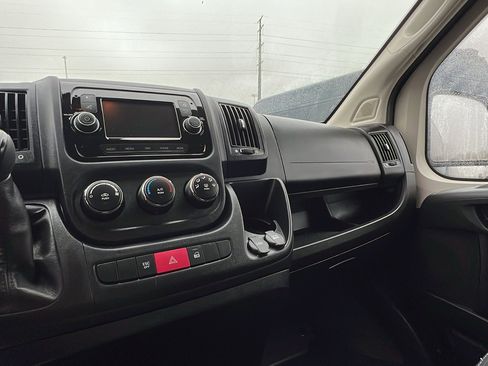 Used 2021 RAM ProMaster 1500 image 13