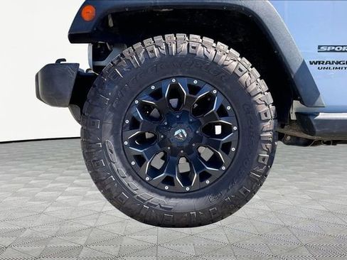 Used 2017 Jeep Wrangler Unlimited Sport w/ Quick Order Package 24S image 20