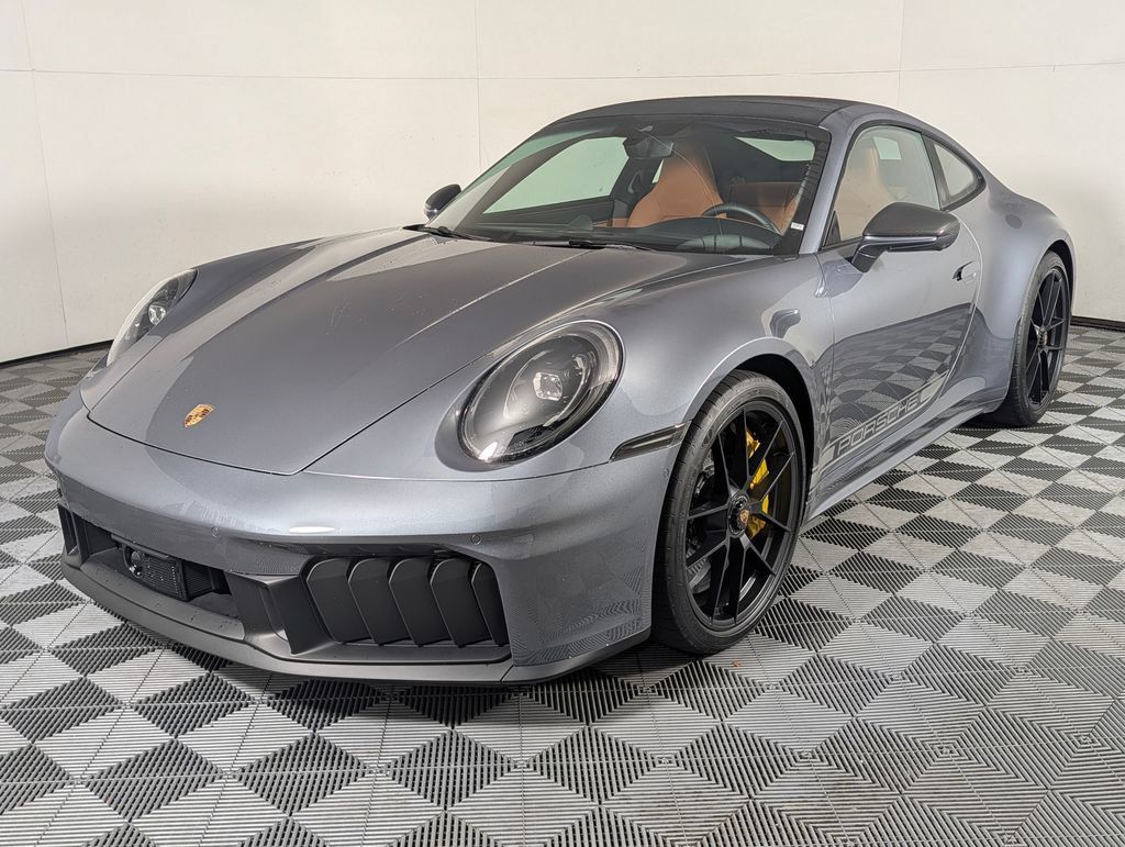 Certified 2025 Porsche 911 Carrera 4 GTS AWD/4WD image 1