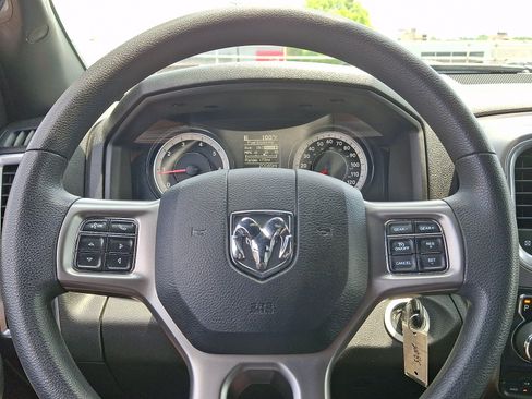 Certified 2024 RAM 1500 Warlock AWD/4WD image 18