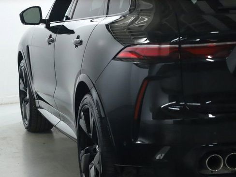 Used 2026 Jaguar F-PACE SVR image 41
