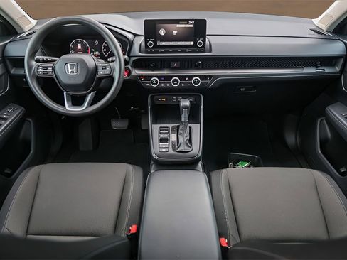 Used 2025 Honda CR-V EX image 18