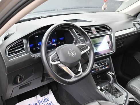 Used 2022 Volkswagen Tiguan SE FWD image 20