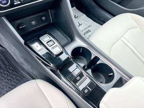 Used 2023 Hyundai Sonata SEL image 13