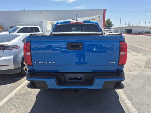 Used 2021 Chevrolet Colorado LT w/ Safety Package RWD image 9