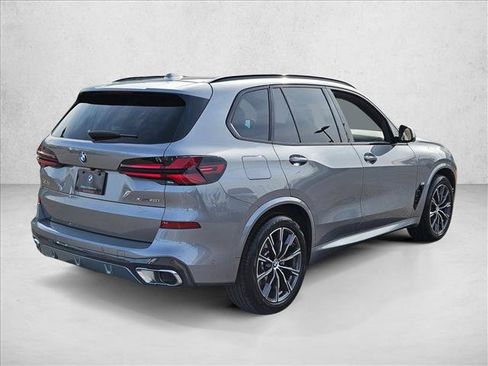 Used 2026 BMW X5 xDrive40i w/ M Sport Package image 5