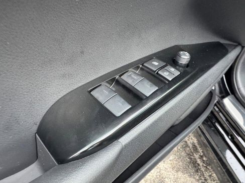 New 2026 Toyota Camry SE image 12