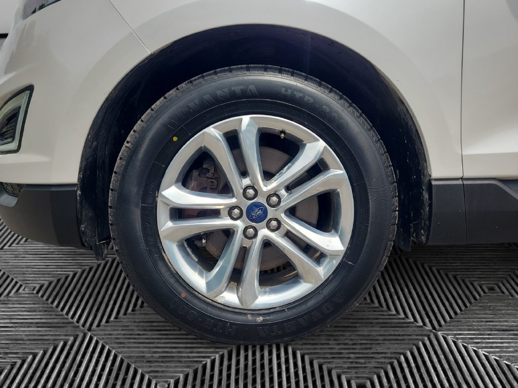 Used 2018 Ford Edge SEL w/ Canadian Touring Package AWD/4WD image 14
