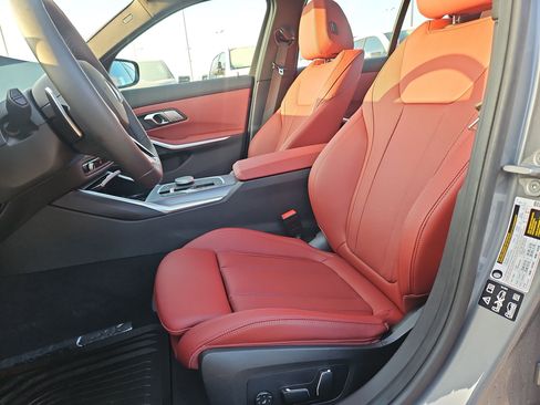 Used 2025 BMW 330i xDrive 330i xDrive w/ M Sport Package image 16